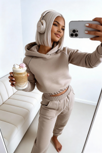 komplet dresowy damski latte (5).png
