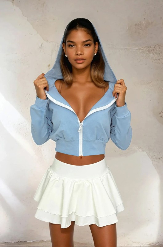 niebieska bluza rozpinana