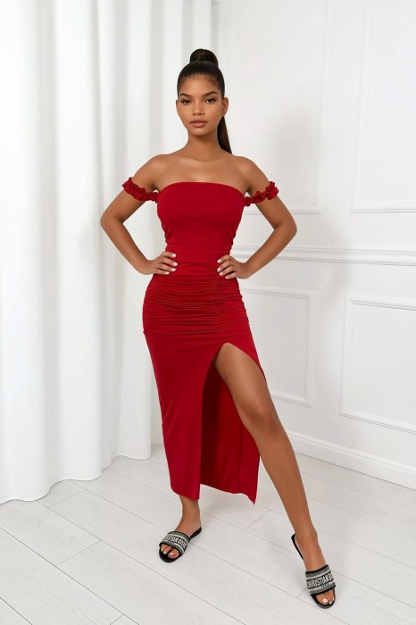 komplet czerwony z wiskozy top i spódnica