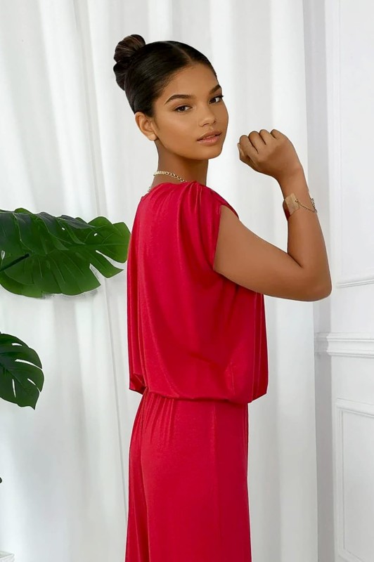 komplet z wiskozy czerwony