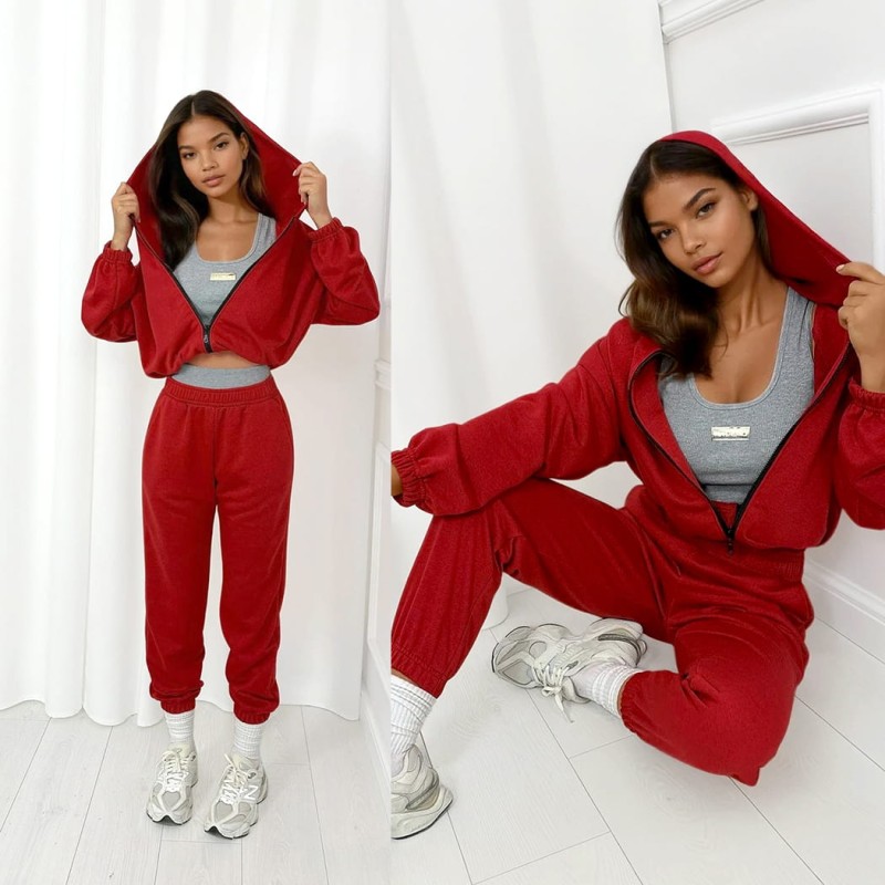 czerwony dres bluza i spodnie