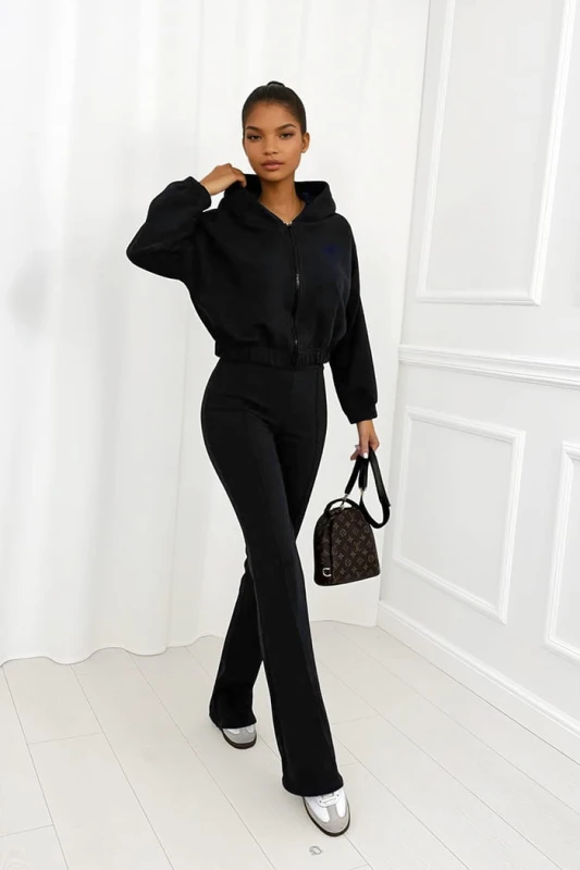 dres czarny bluza i spodnie dzwony