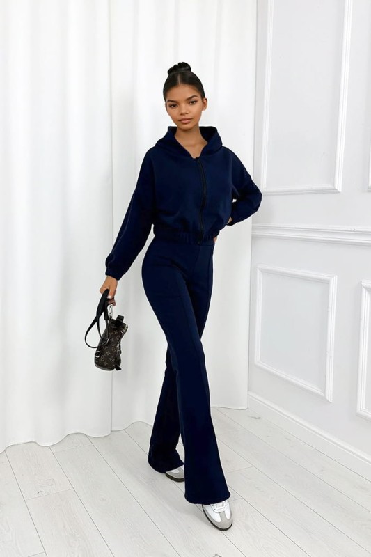 dres granatowy bluza i spodnie dzwony