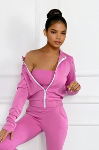 trzyczęściowy komplet różowy z masełka