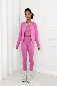 trzyczęściowy komplet różowy z masełka